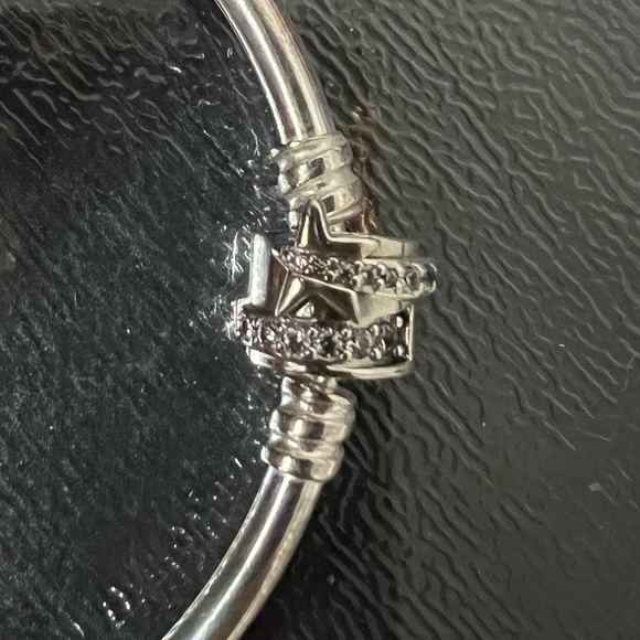 Shooting star bangle - Picture 3 of 3